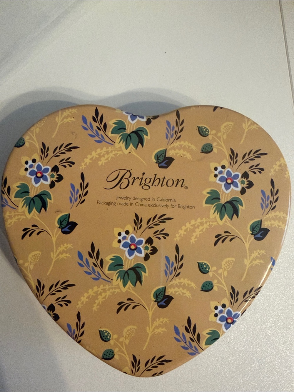 Brighton Heart Floral Paisley Box - Picture 2 of 5